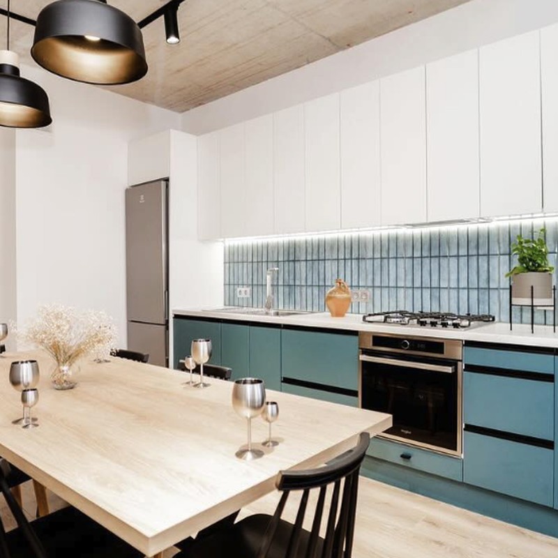 Bucătărie teal — WOL Interiors